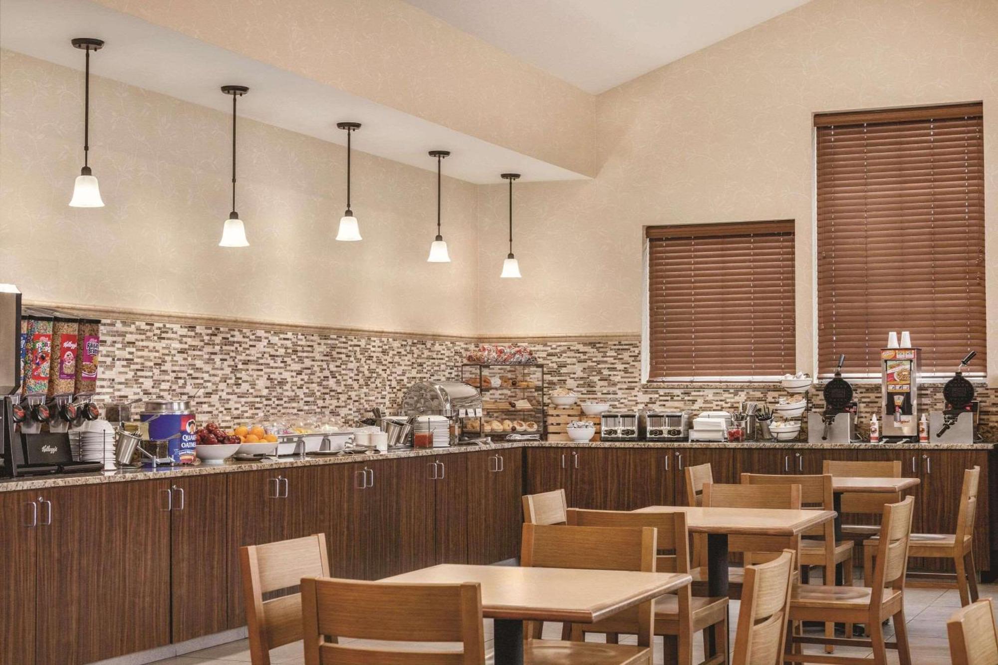 Country Inn & Suites By Radisson, Woodbury, Mn ภายนอก รูปภาพ